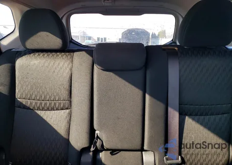 2017 Nissan Rogue S z USA, uszkodzony, nr VIN KNMAT2MT5HP513209